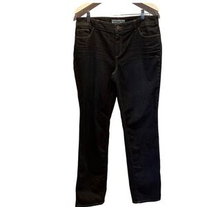 Chico’s Women’s Platinum Denim Ultimate Fit Slim Leg Size 2 or 12